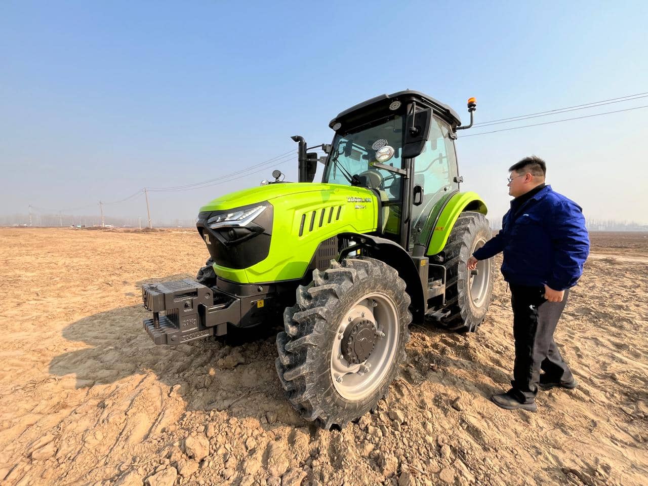 Tractor RK 504-704