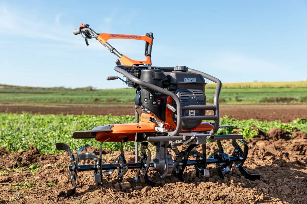 Husqvarna TF440 | Motoazada profesional 105 cm