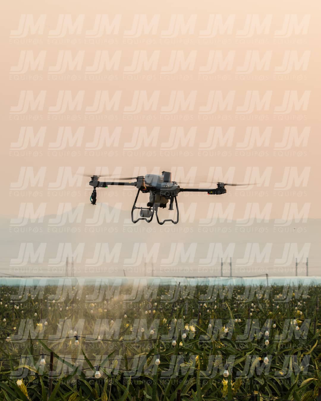 DJI AGRAS T25 Kit: 1 Dron + 3 Baterías + Cargador – Fumigación precisa