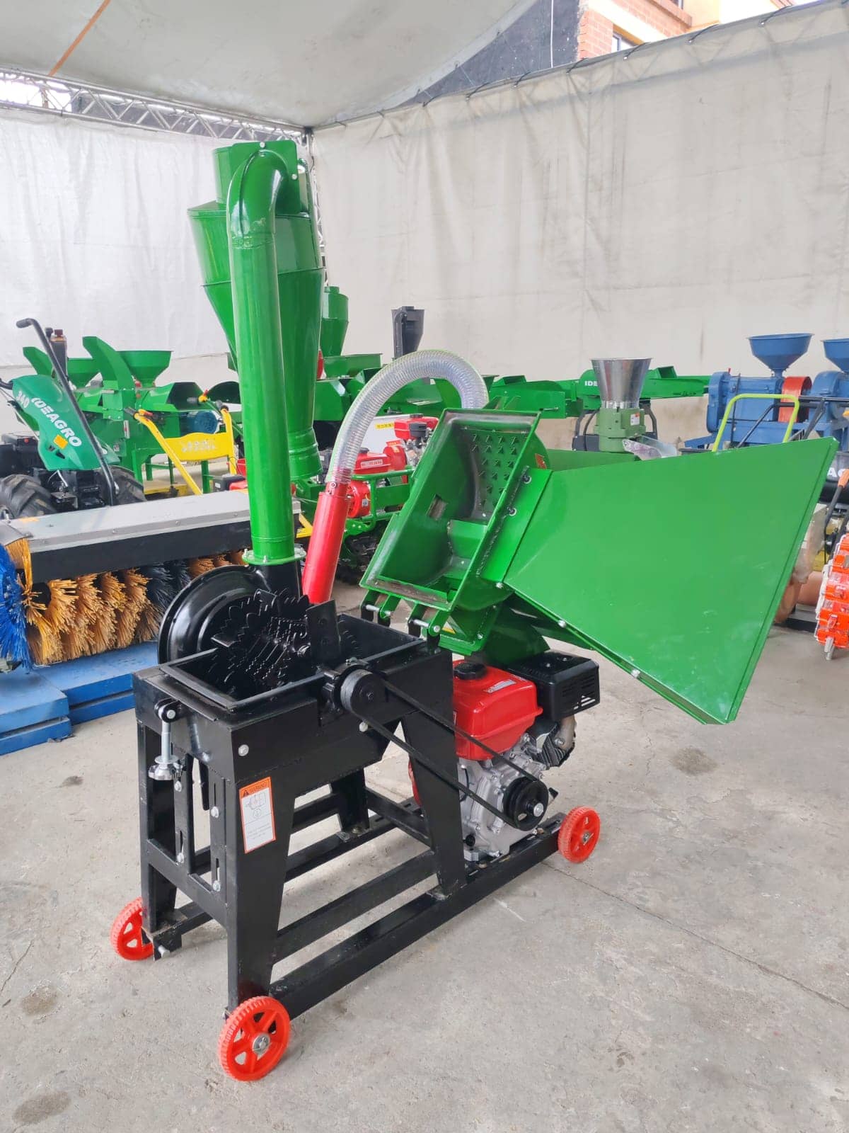 Picadora Multifuncional y Molino Autocebante con Motor Eléctrico