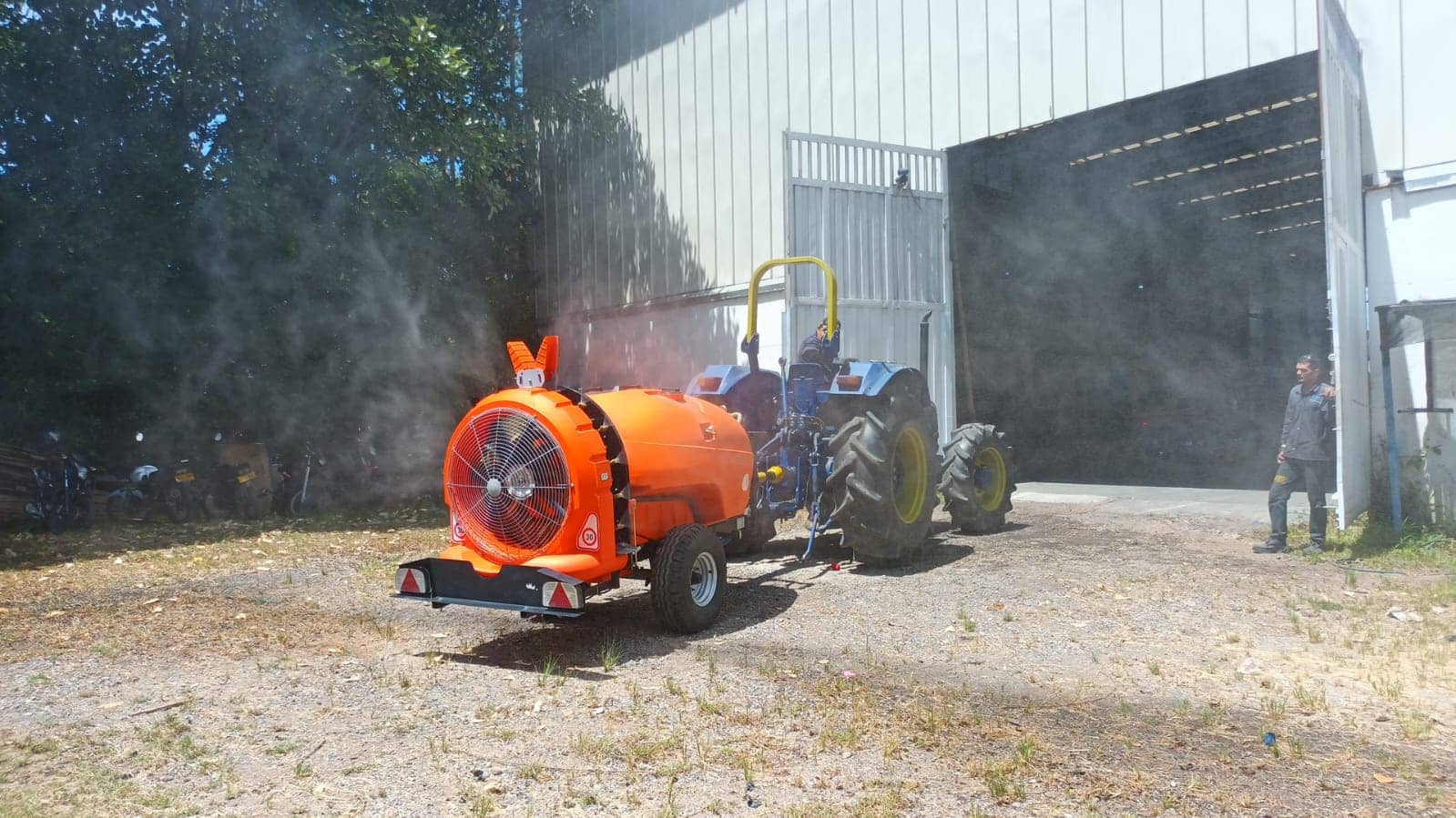 Fumigadora Pulverizadora 1000 L – Alta capacidad para cultivos extensivos