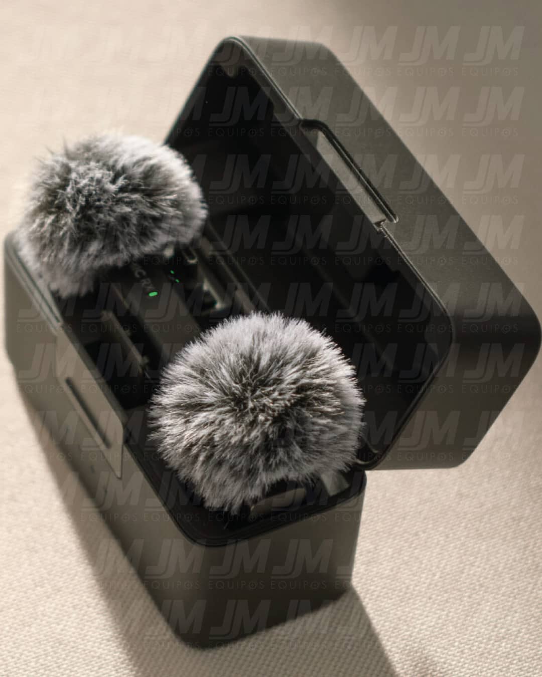 DJI Mic Mini sistema inalámbrico 2 TX + 1 RX con estuche cargador