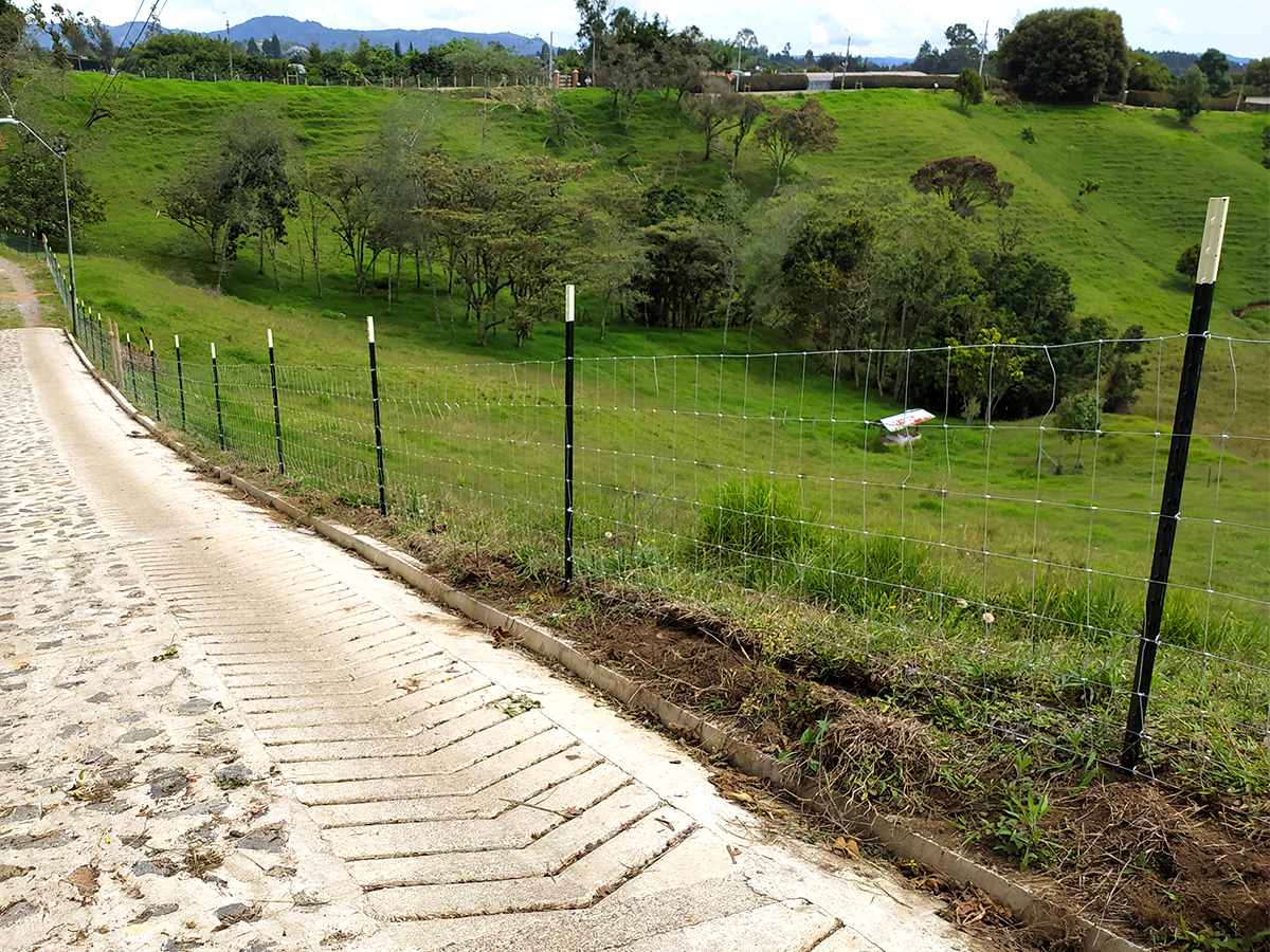 Poste de acero Lechero-Ovino - 1.48 Mt