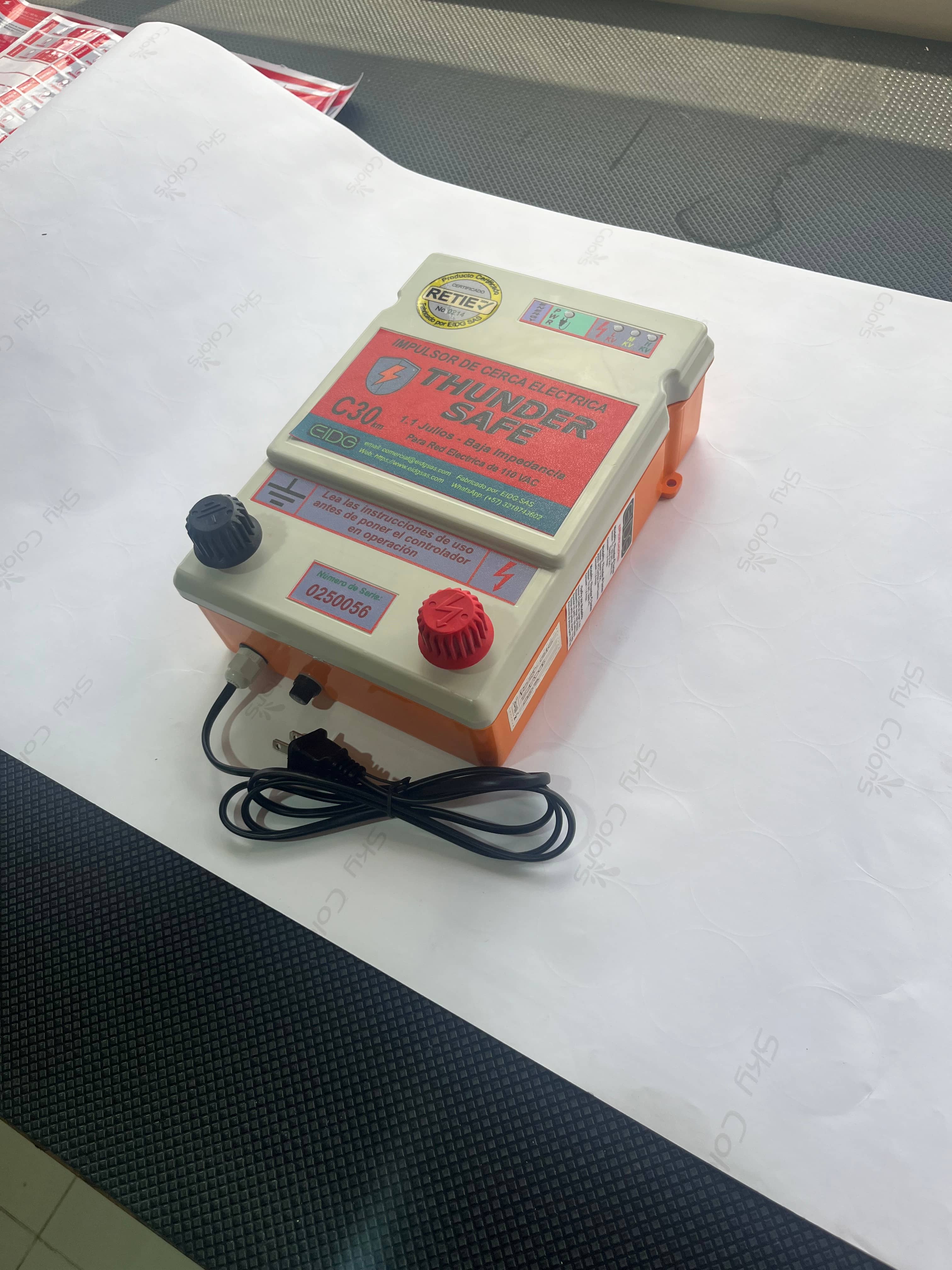 Impulsor de Cerca Eléctrica Thunder Safe C30 | 30 km