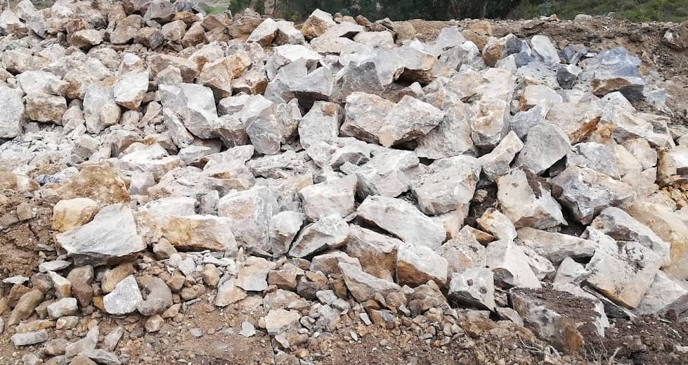 Piedra caliza rajon.jpg