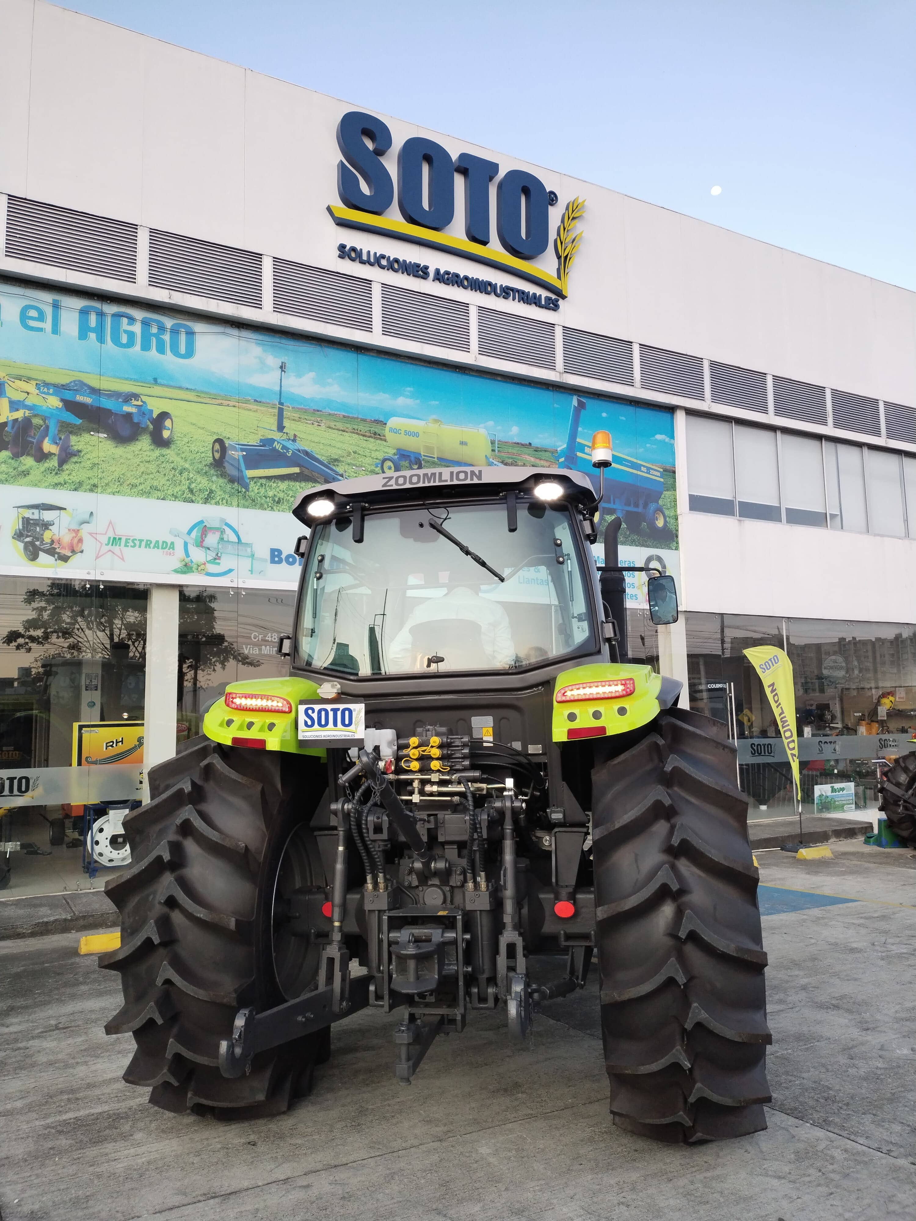 Tractor RS 1304-1604