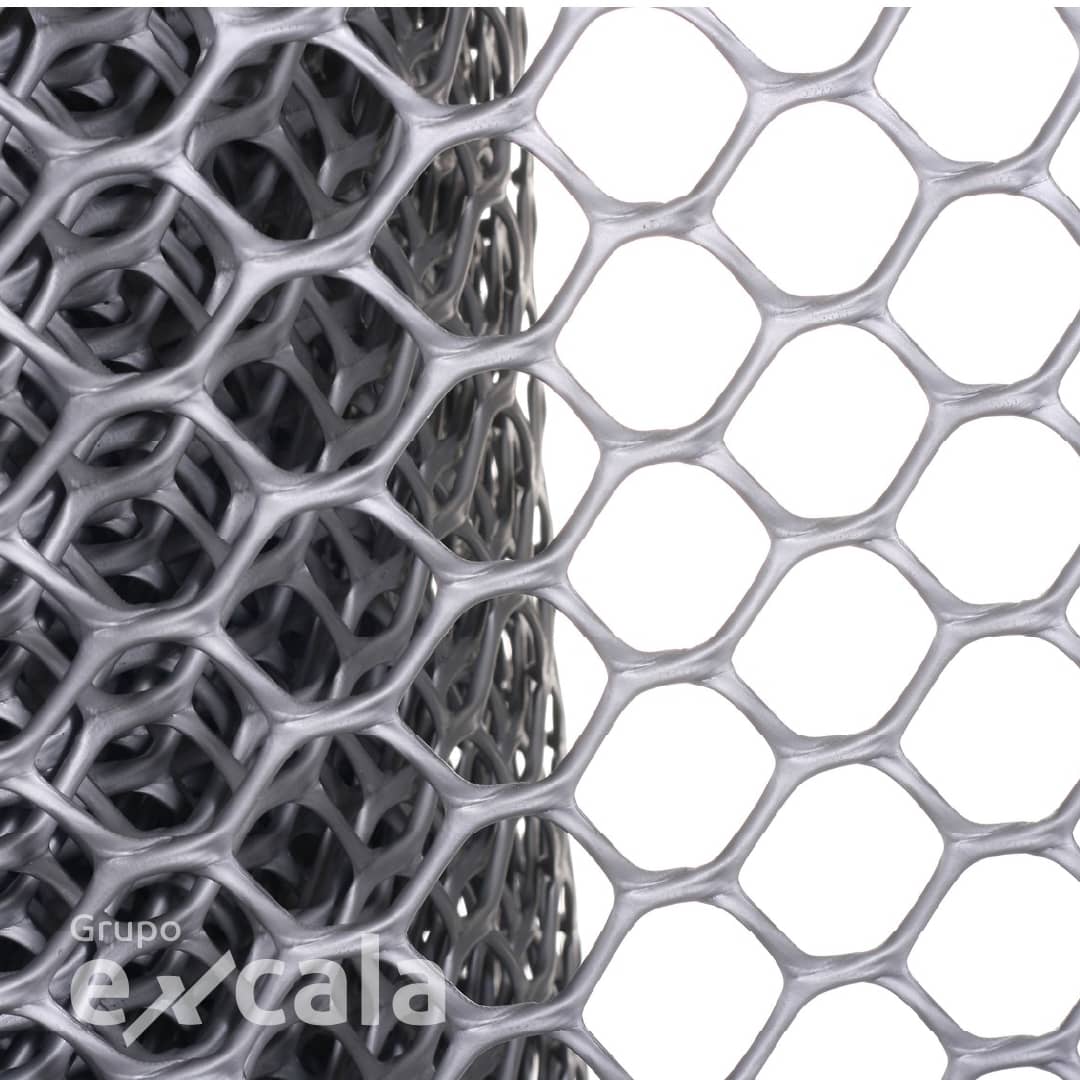 Malla Cerram Pollito versátil PEAD  21x21mm 1.83m  30m  Negro uv2