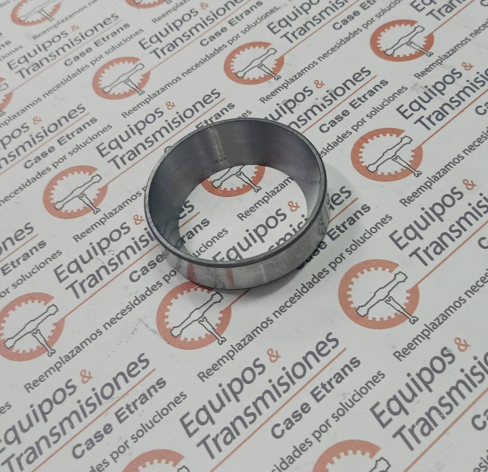 Copa de rodamiento de rodillos cónicos - R72090