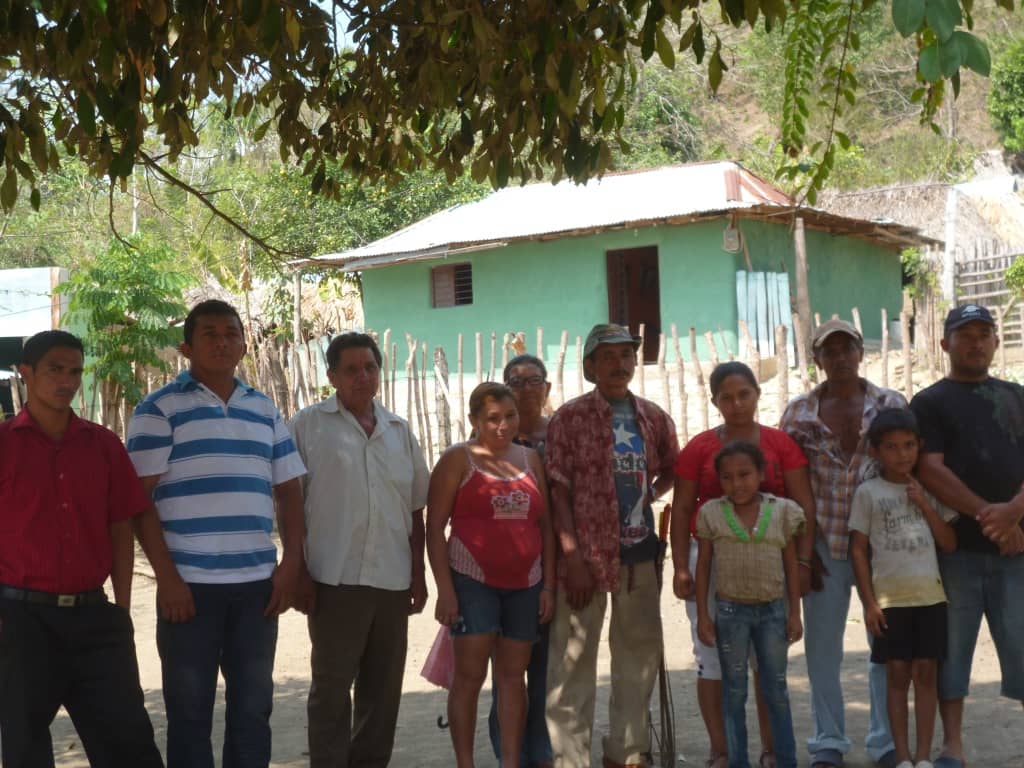 ASOCIACIÓN DE CAMPESINOS DE LA VEREDA PIEDRA AZUL, BOLÍVAR