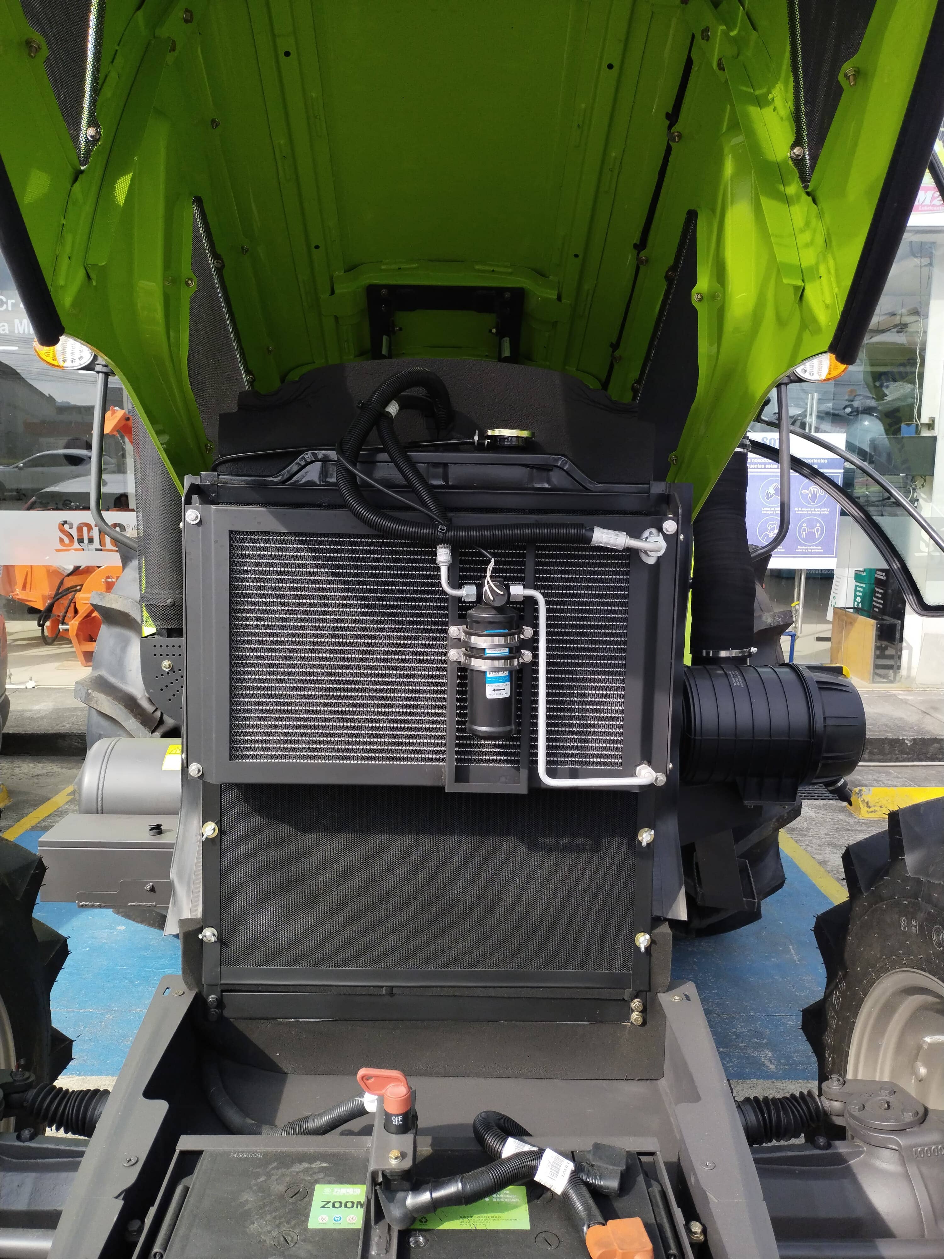 Tractor RN 904-1104