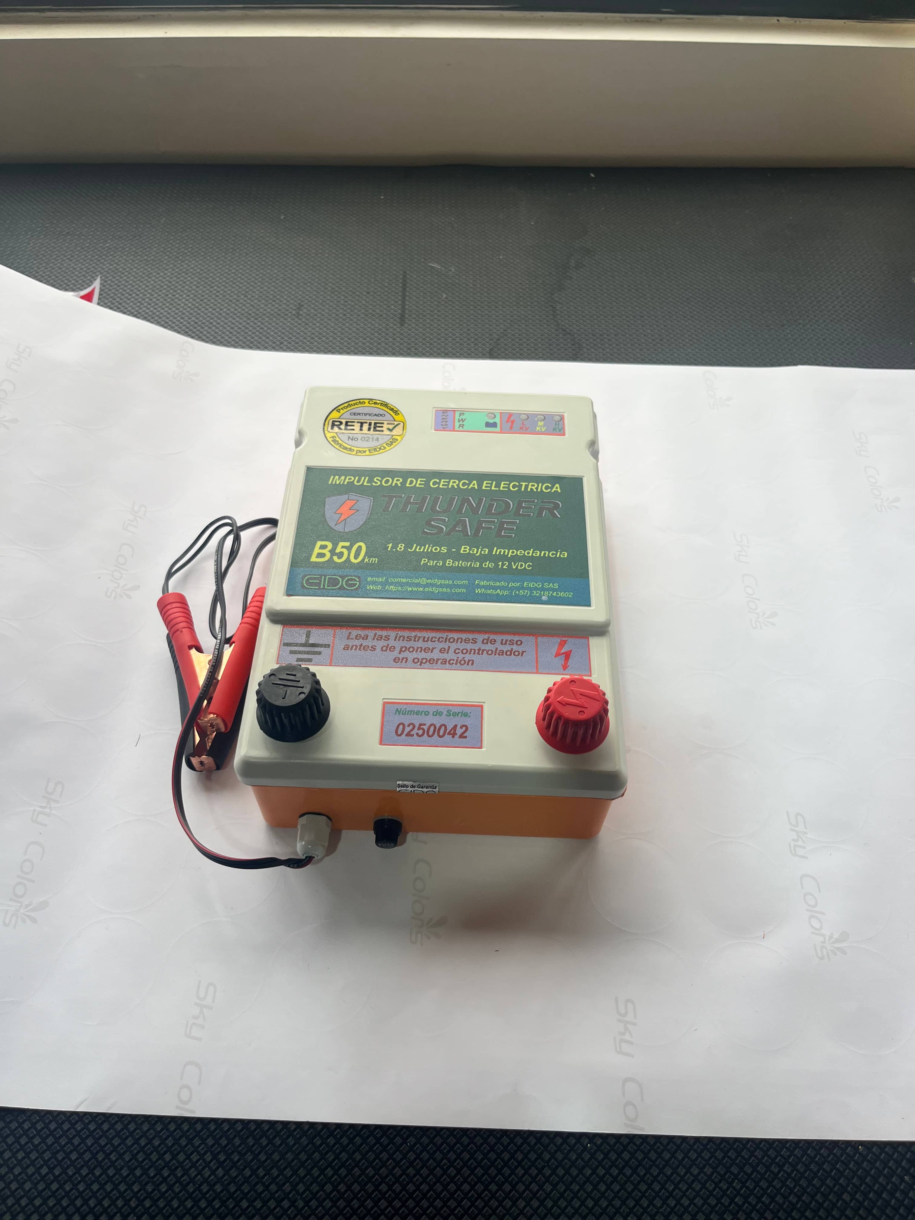 Impulsor de Cerca Eléctrica Thunder Safe B50