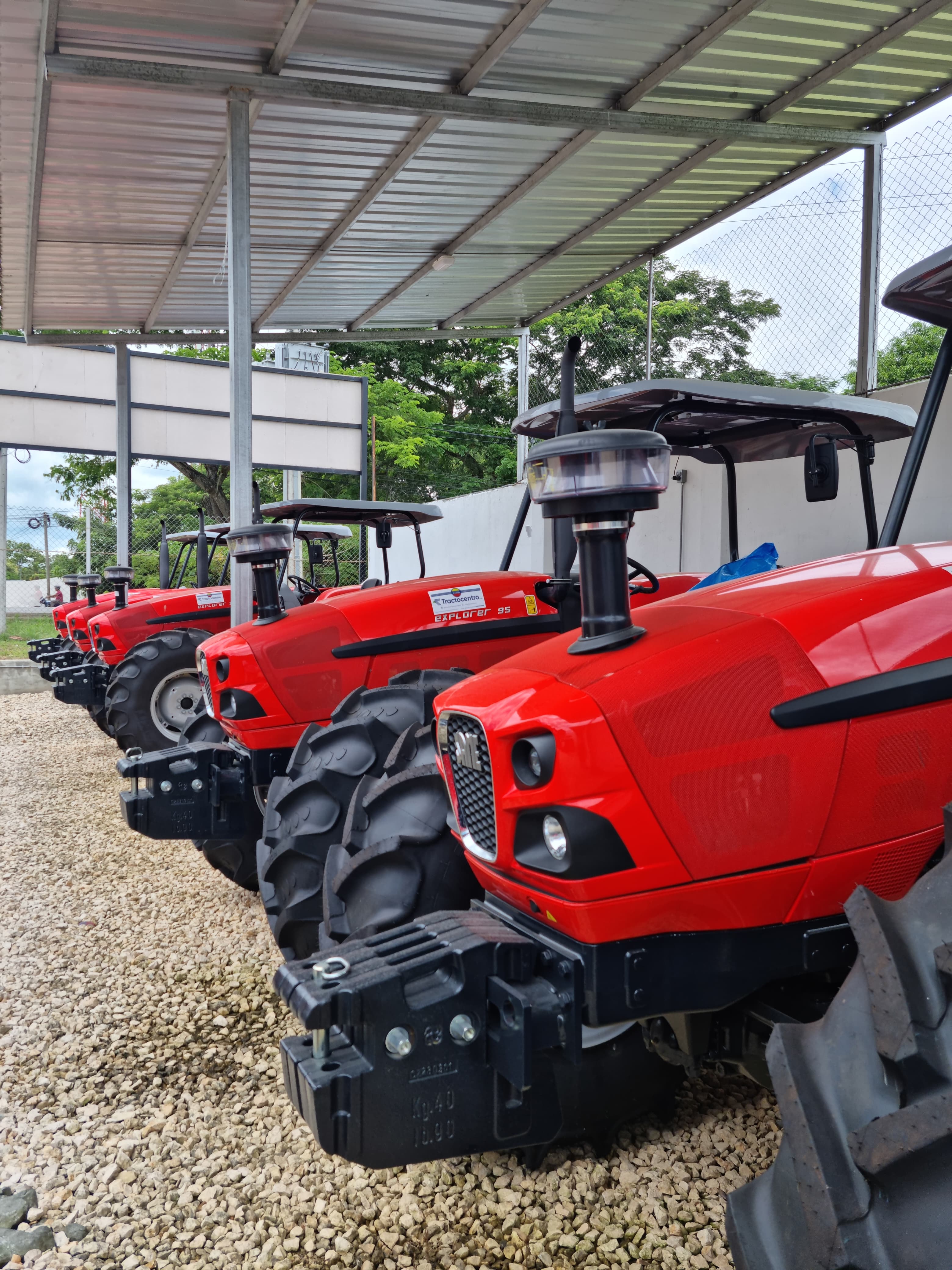 Tractor Agrícola Modelo SAME EXPLORER 95 E1