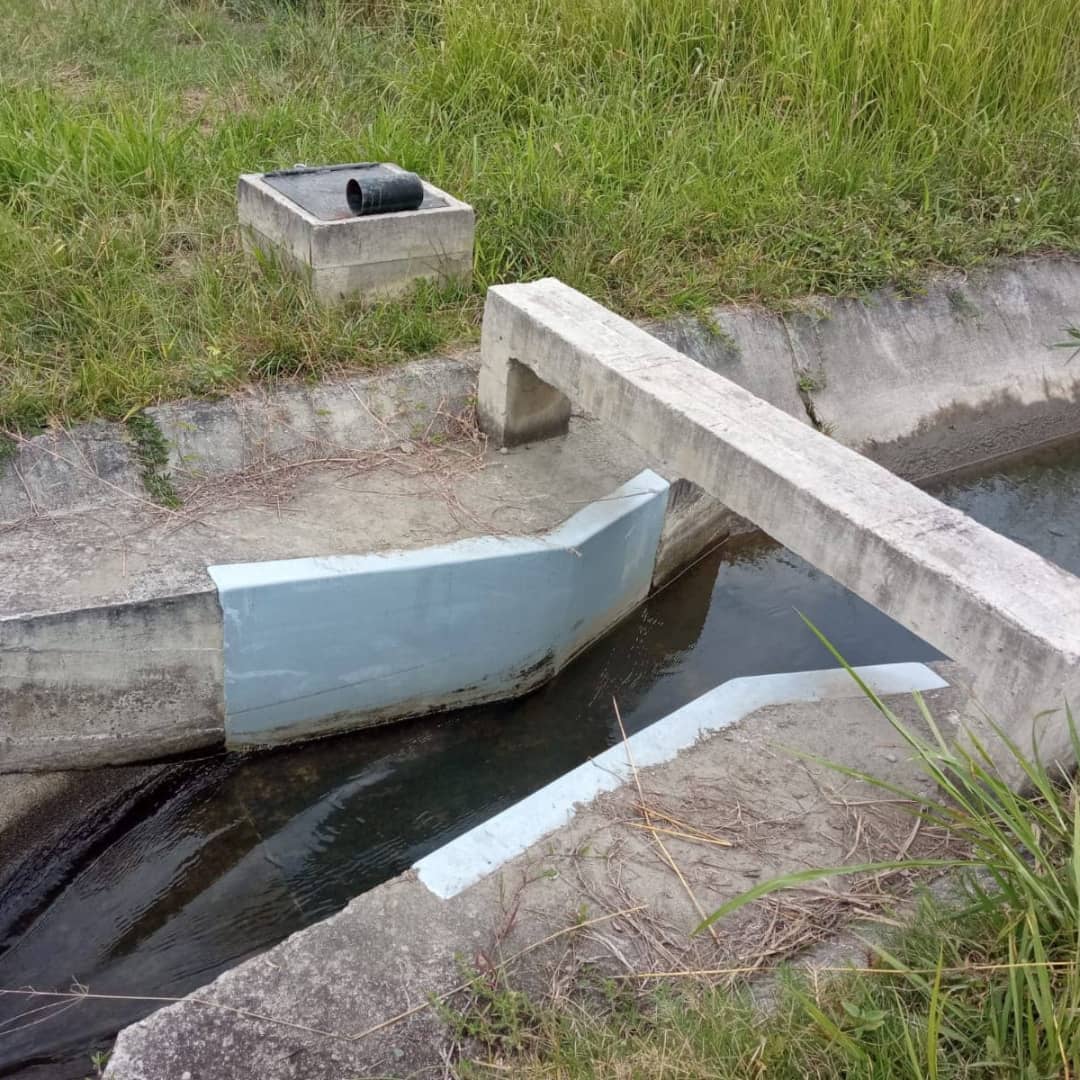 AGUA - Canaleta UTAH 70  l/s max