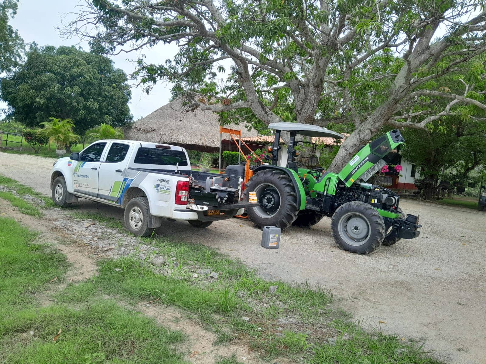 TRACTOR DEUTZ FAHR AGROLUX 410