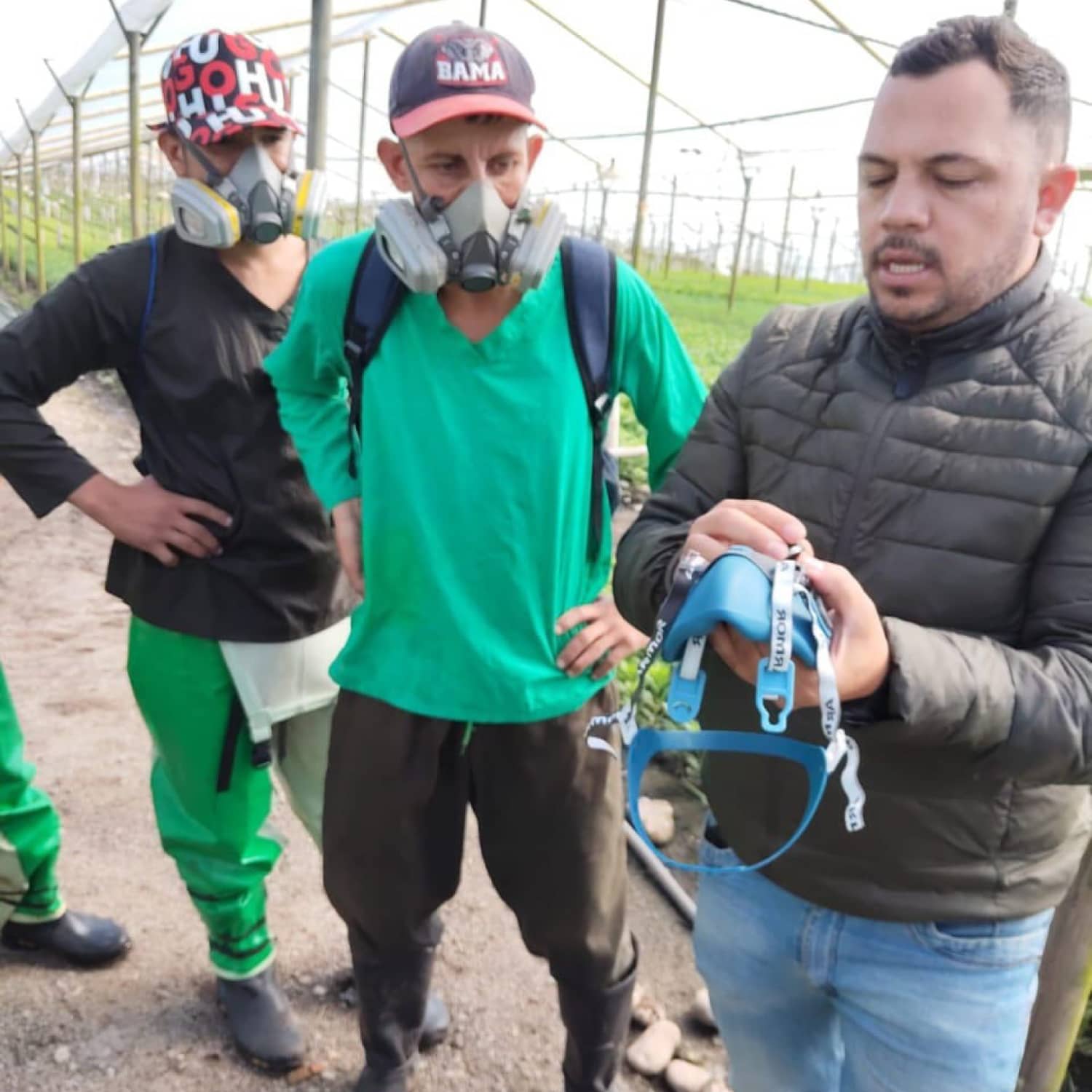 Máscara Media Cara 705 de Silicona – Protección Agro e Industria