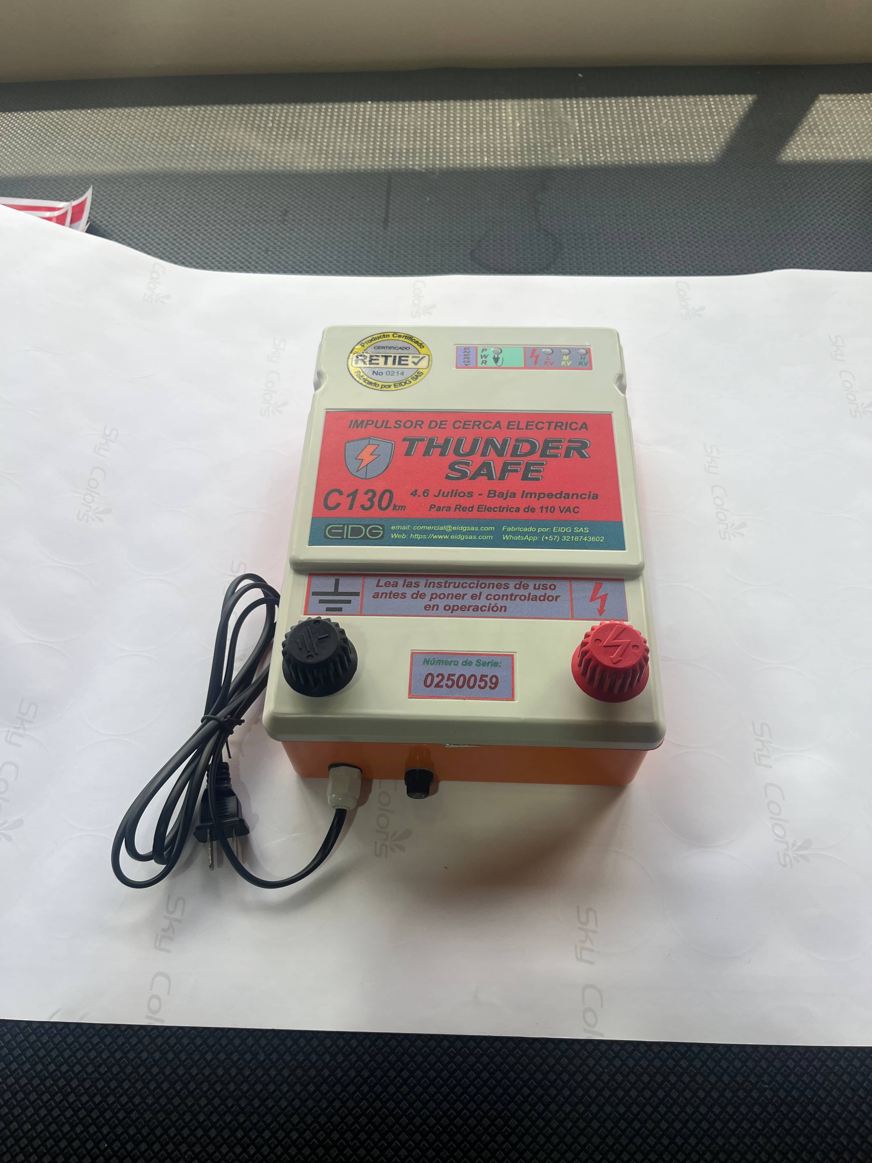 Impulsor de Cerca Eléctrica Thunder Safe C130