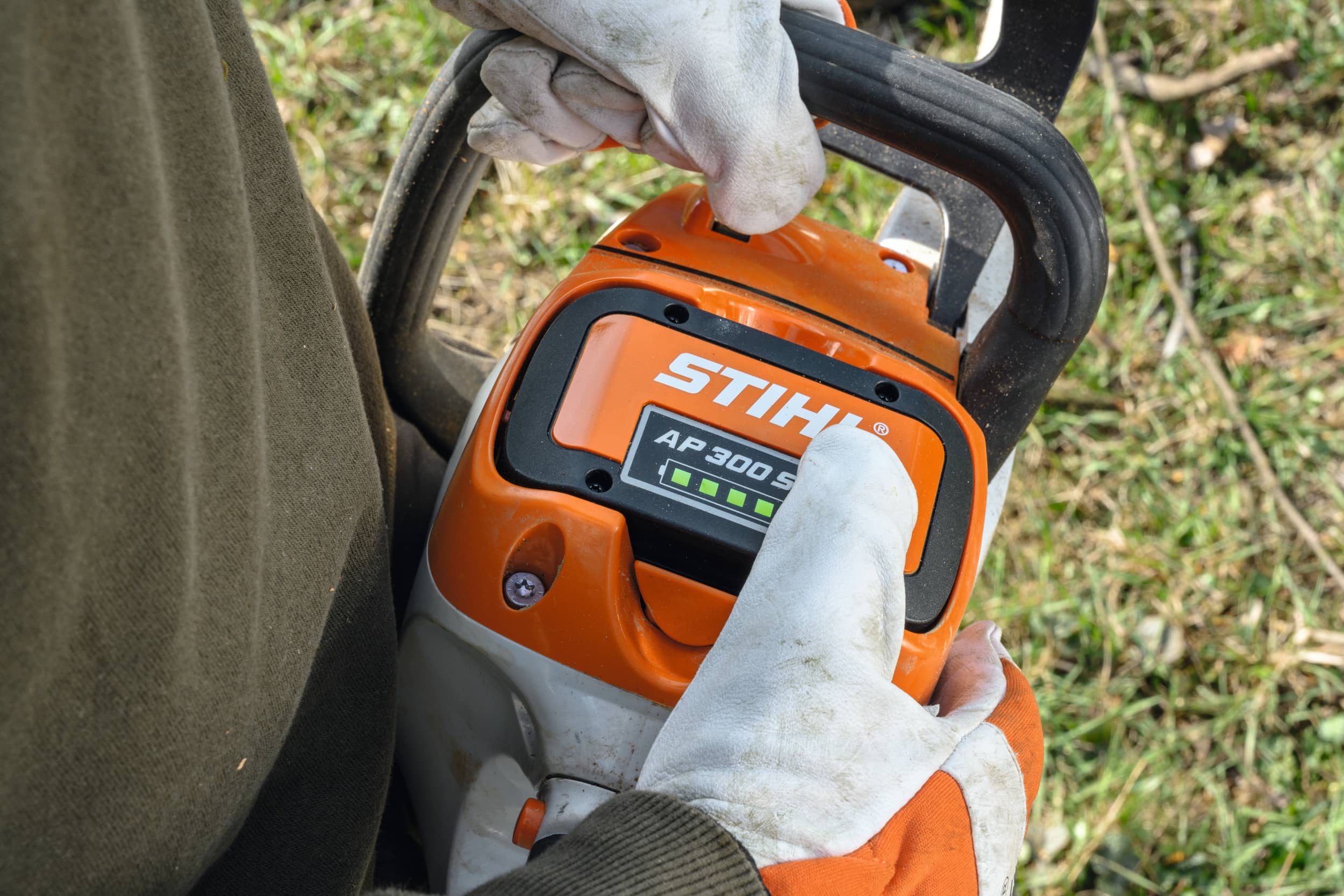 Motosierra STIHL MSA 220.0 C Batería 36V 35-40 cm