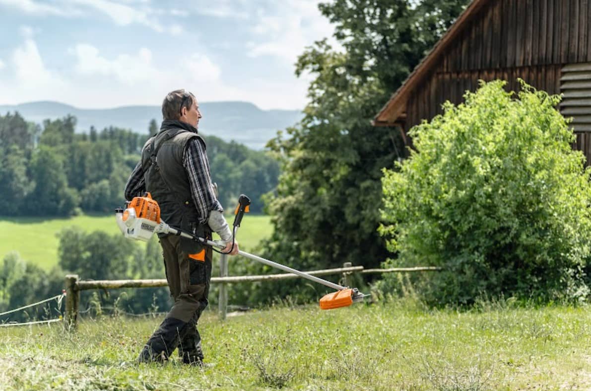 Guadaña STIHL FS 235: Potencia y Versatilidad