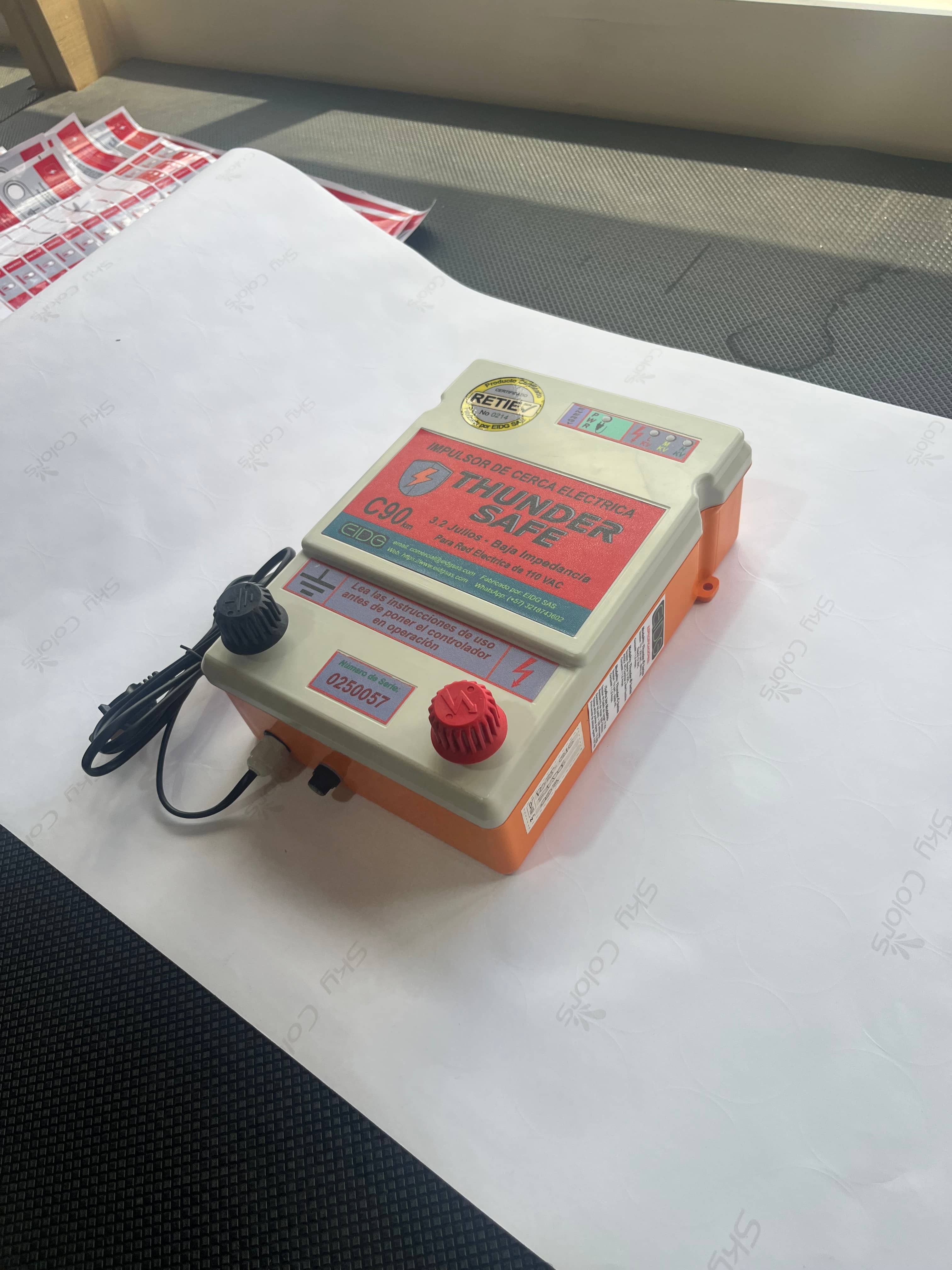 Impulsor de Cerca Eléctrica Thunder Safe C90 | 90 km