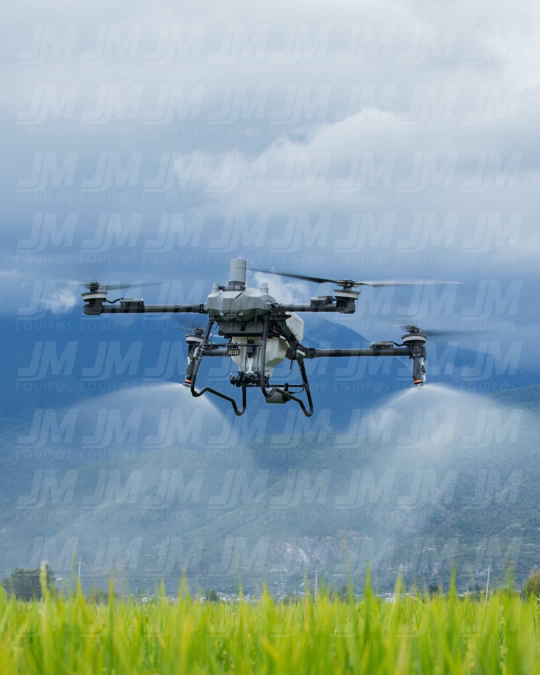 DJI AGRAS T70P Kit: 1 Dron + 3 Baterías + Cargador – Pulverización y Esparcimiento