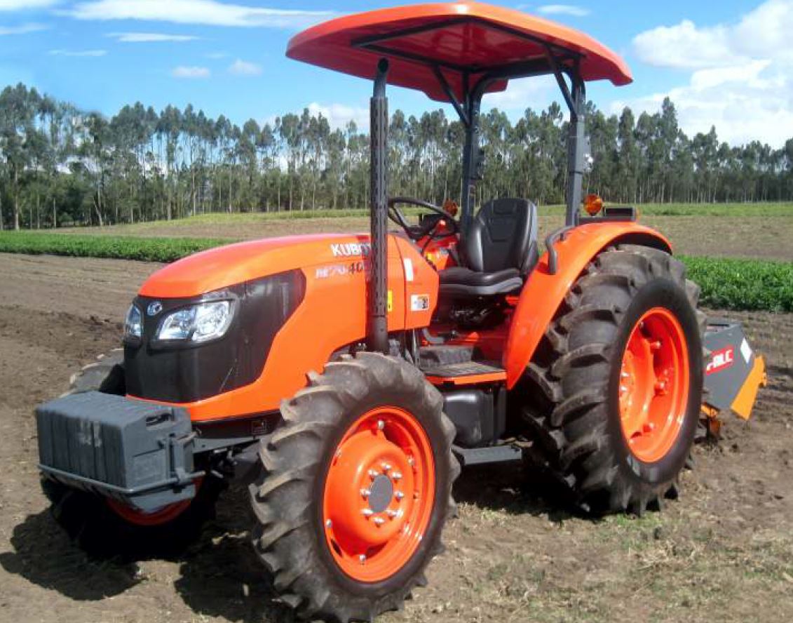 Tractor 7040 - 68 HP - Kubota