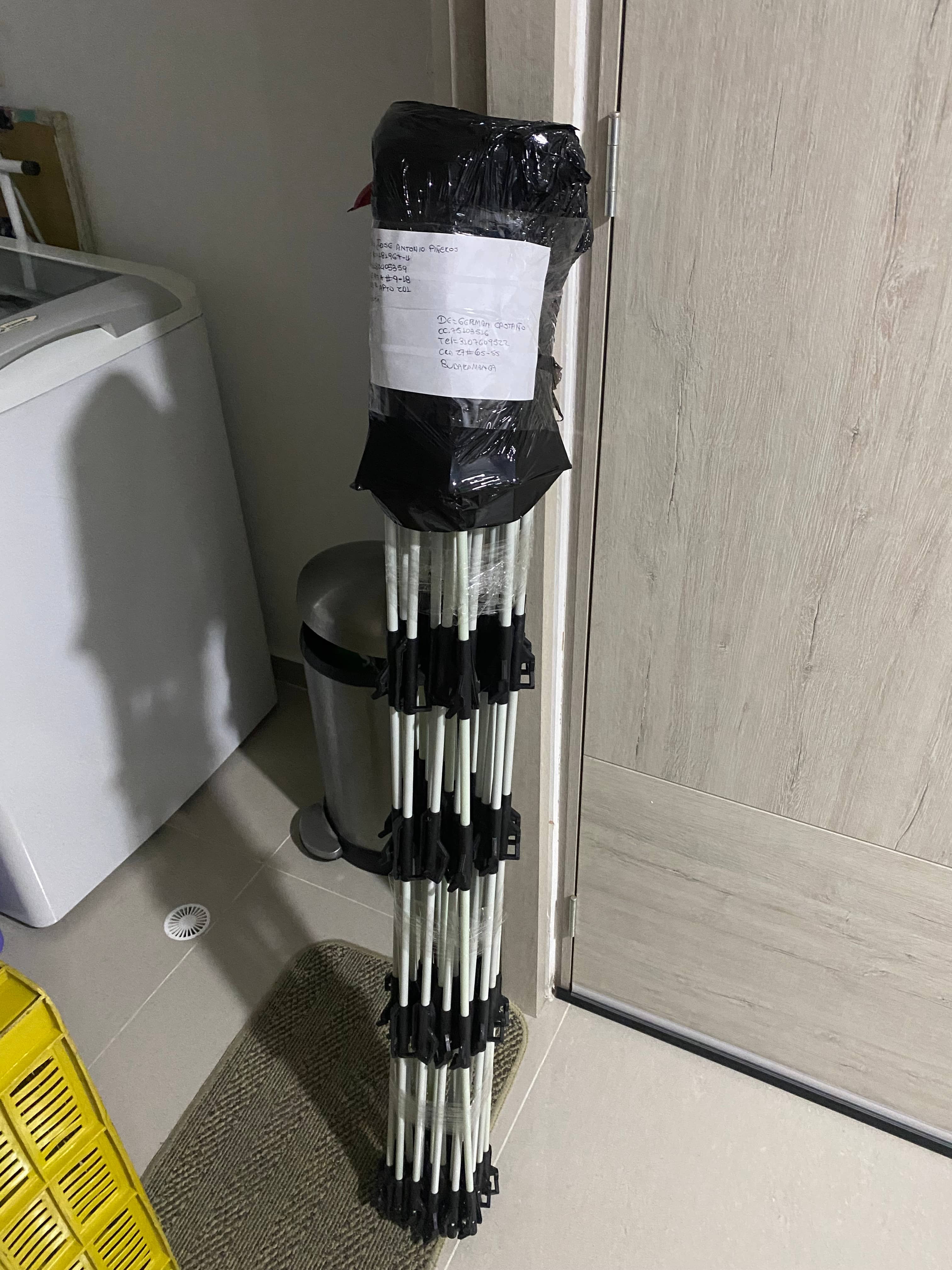 Poste escalonado en fibra de vidrio