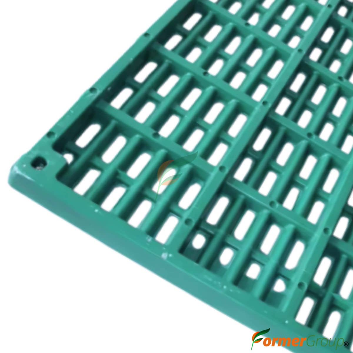 Estiba BMC Semiciega Para Jaula Gestadora Cerda 110x60 cm | Piso Porcino