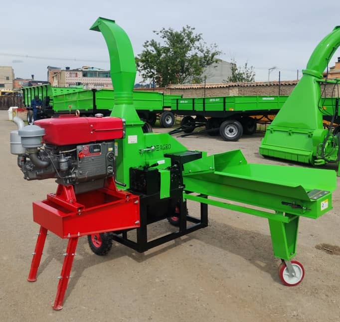 Picadora Sigma 90 con Banda Transportadora para forraje y alimentación animal