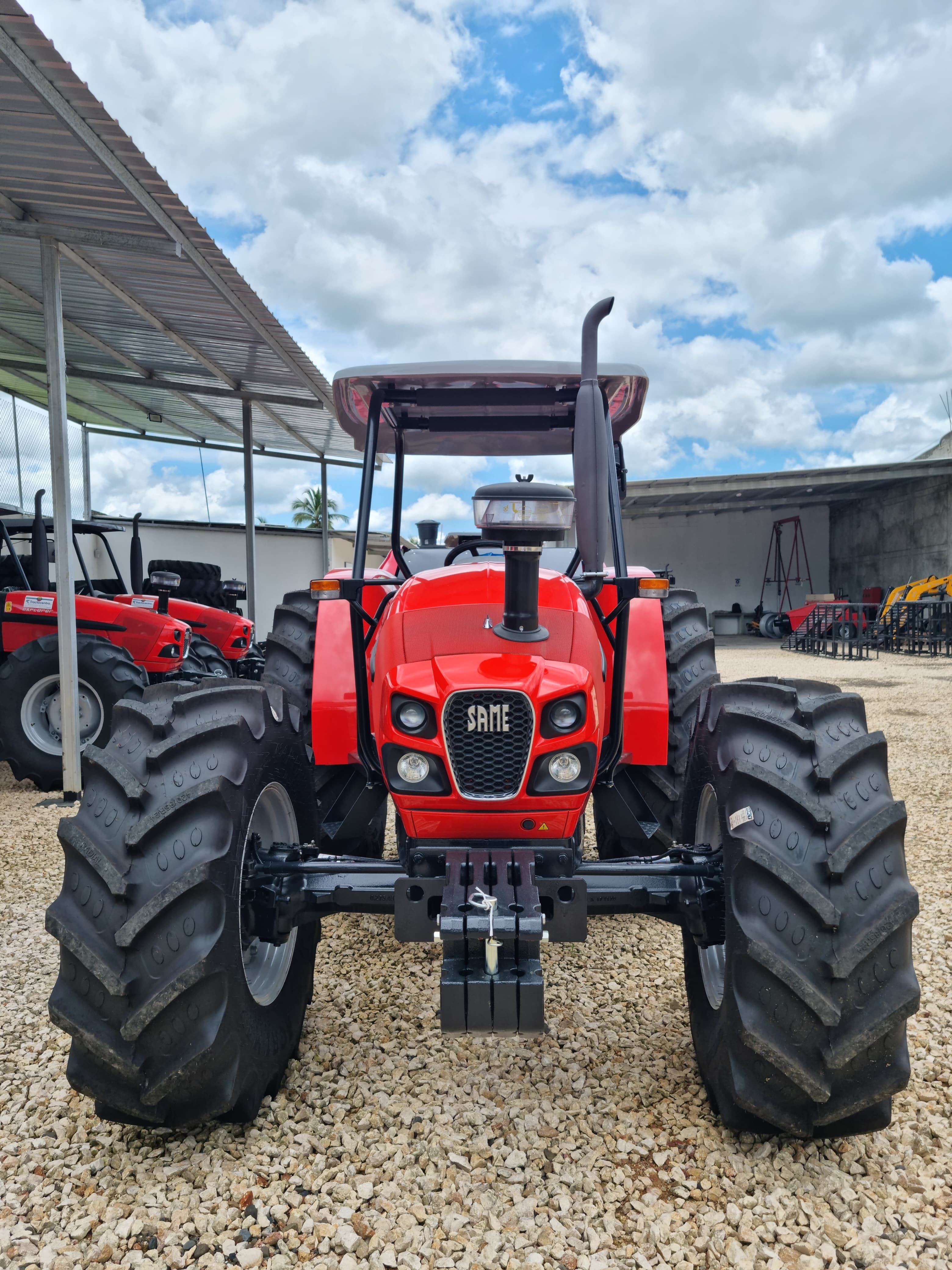 Tractor Agrícola Modelo SAME EXPLORER 95 E1