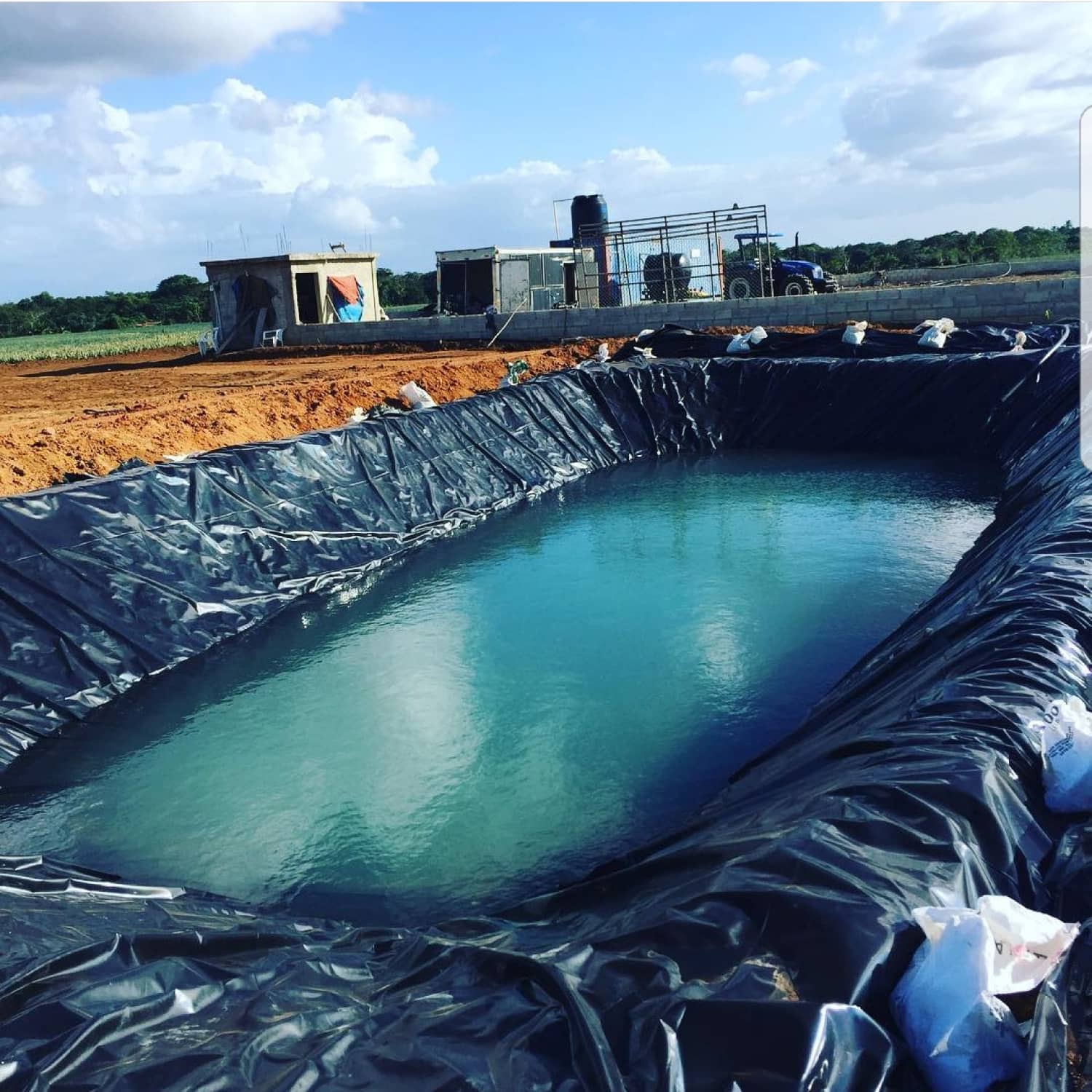 Geomembrana TPO Blanca | Impermeabilización UV y Química