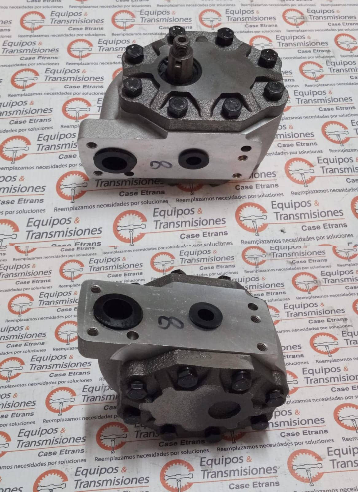 Bomba hidráulica - 308873A1