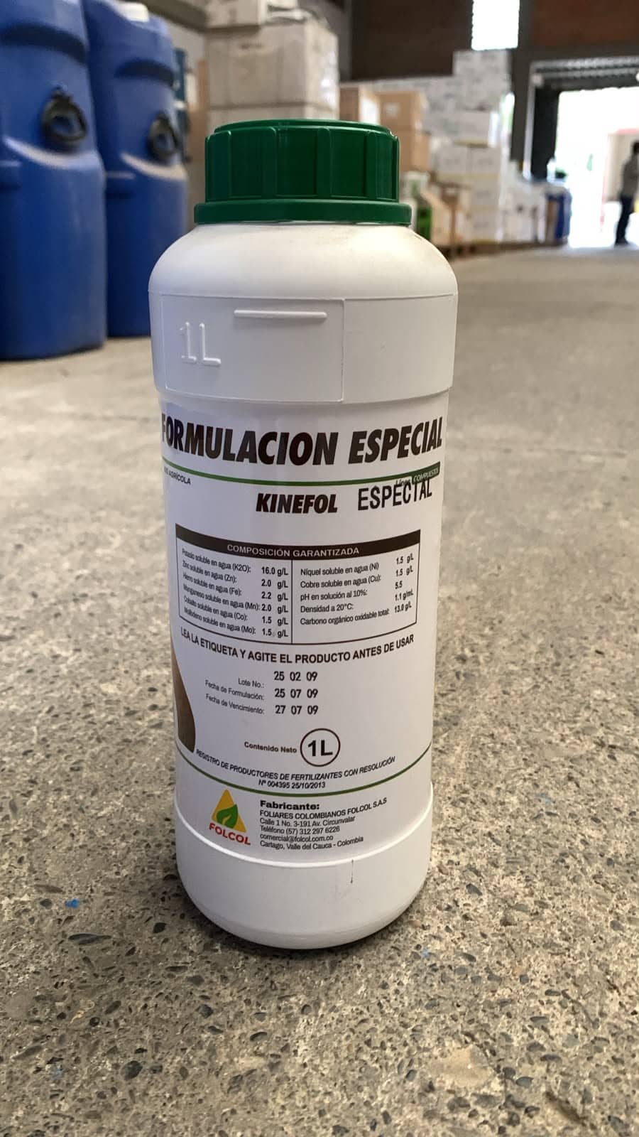 Bioestimulante líquido KINEFOL para desarrollo radicular