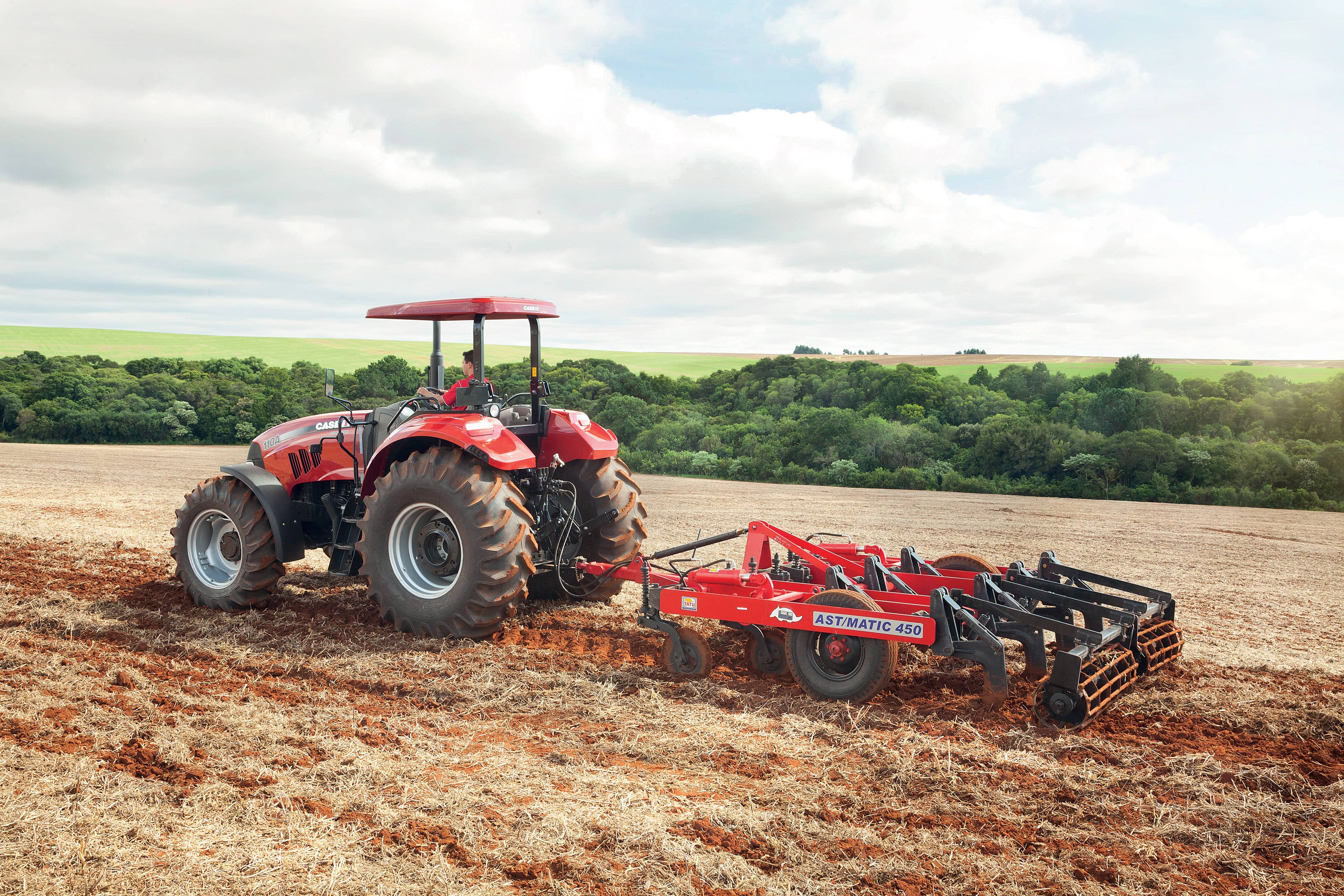 Tractor Farmall 110A con ROPS - Case IH
