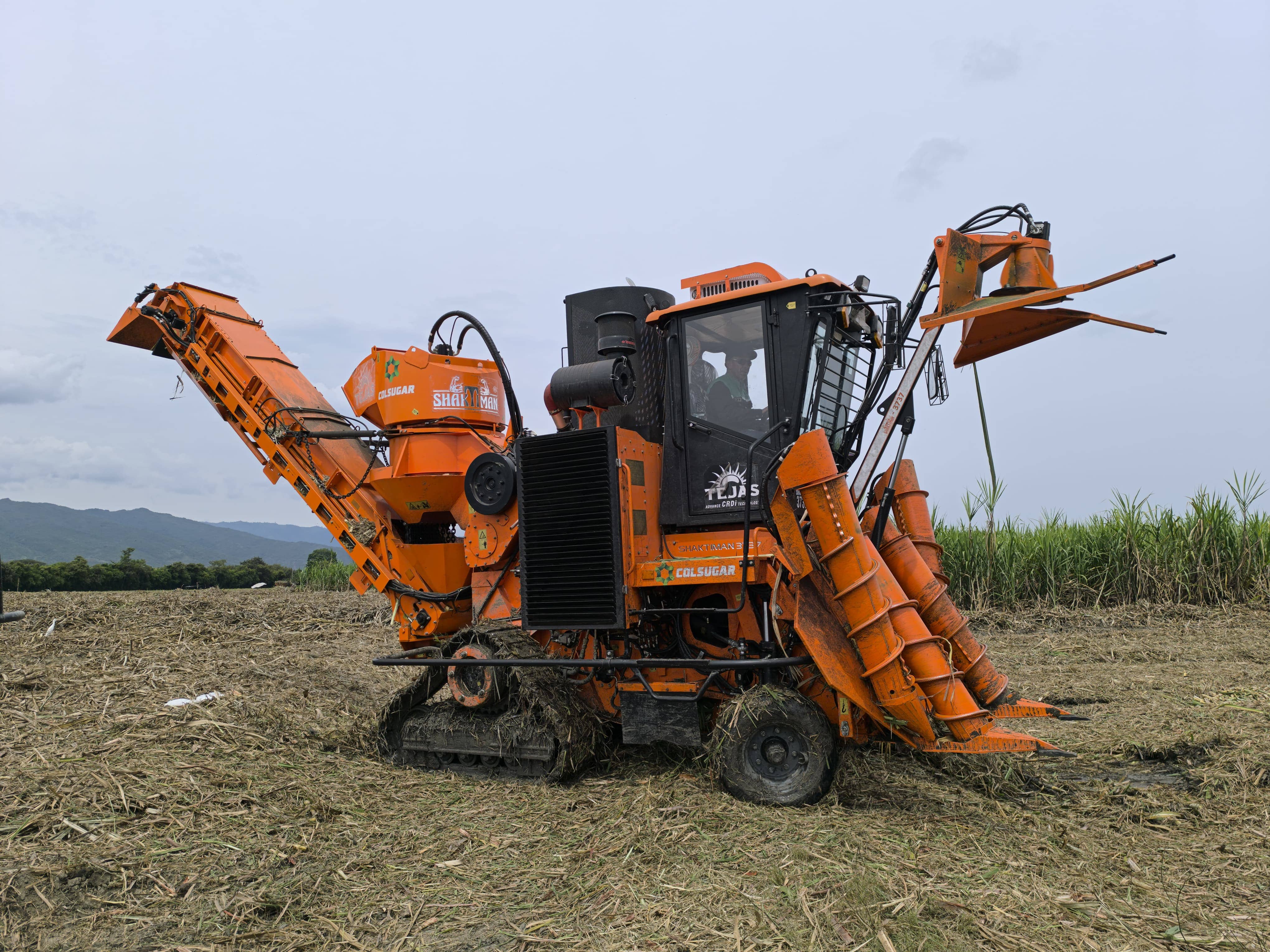 Cosechadora de Caña Shaktiman 3737 – 173 HP