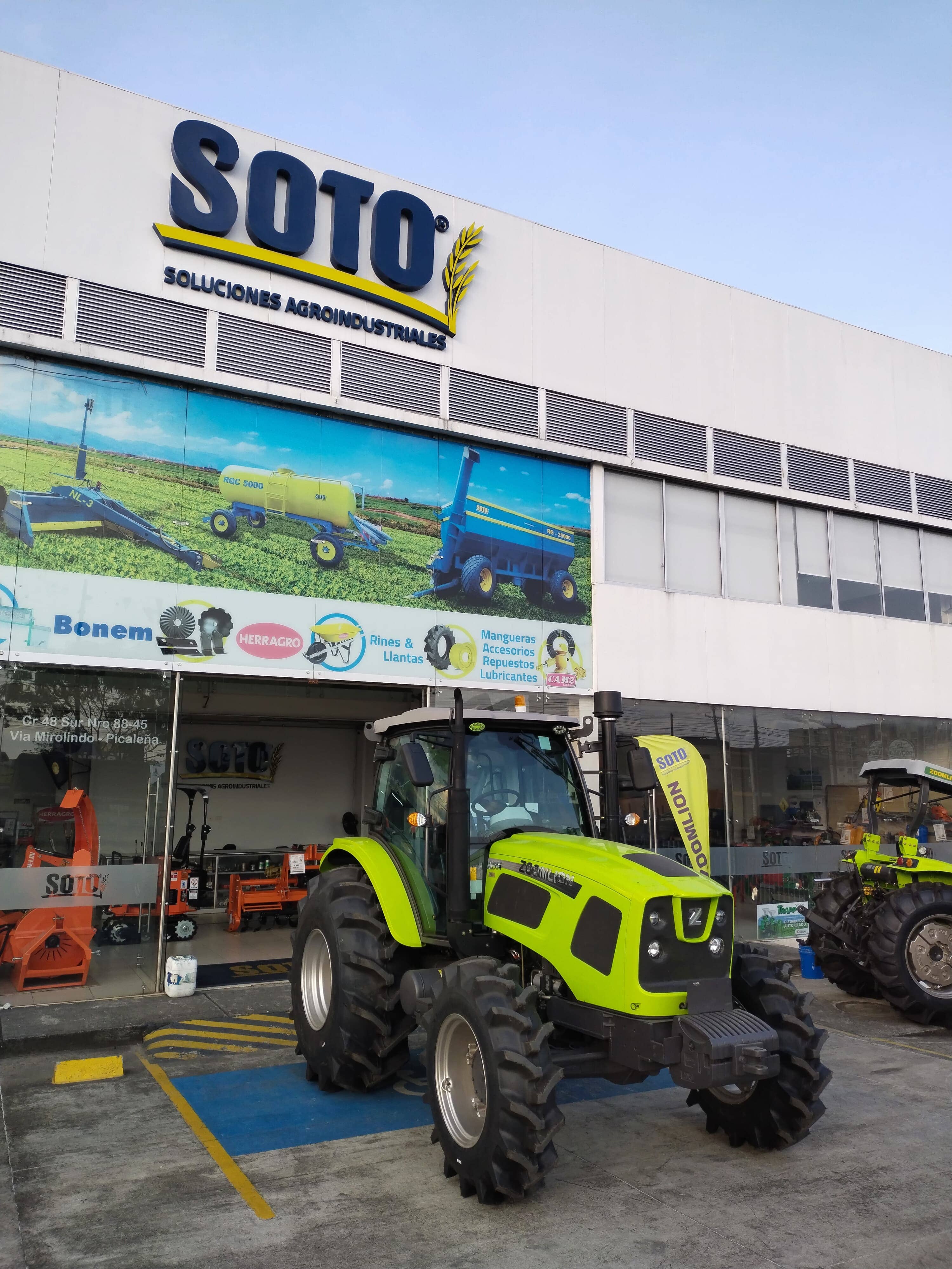 Combo Tractor Zoomlion RN 904-1104 + Remolque Granelero