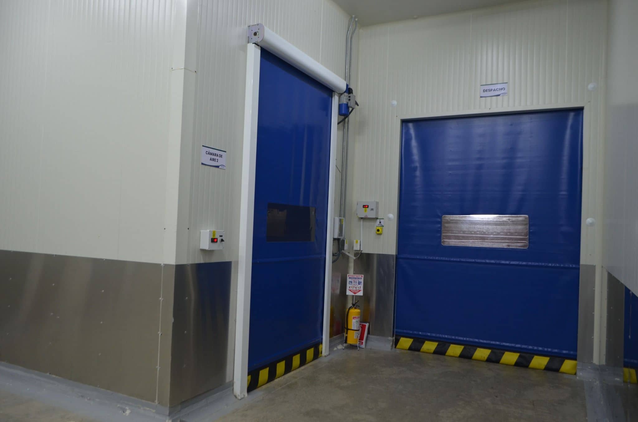 Puertas rápidas automáticas para áreas de poscosecha