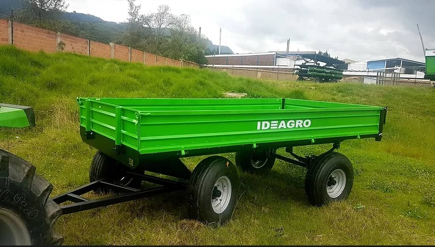 Remolque ZETA 431-2 | 4-5 Ton con descarga hidráulica