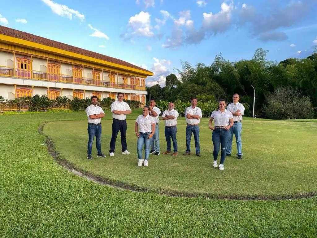 Equipo zoetiss.jpeg