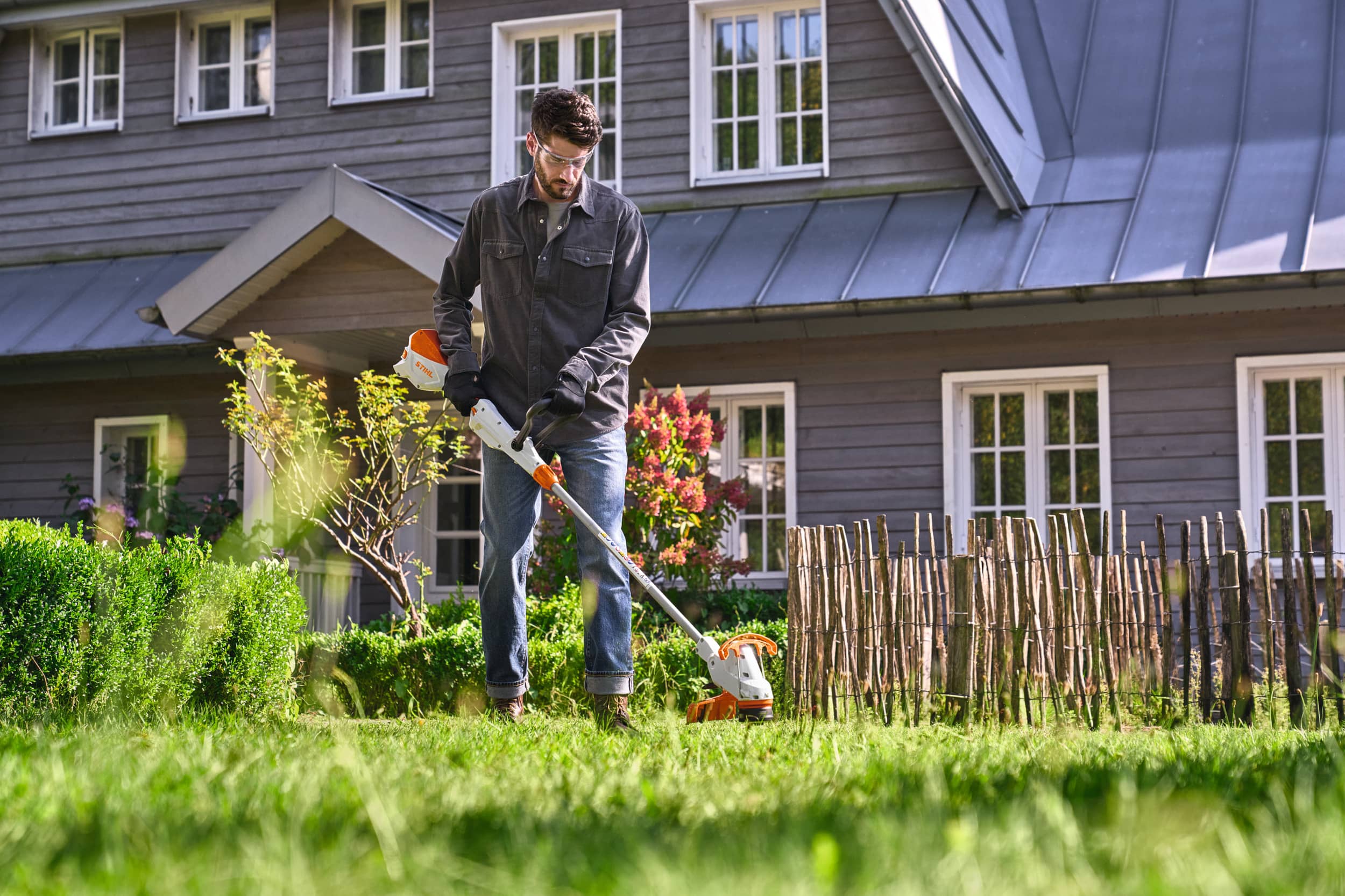 Guadaña STIHL FSA 50 Batería 36V Compacta