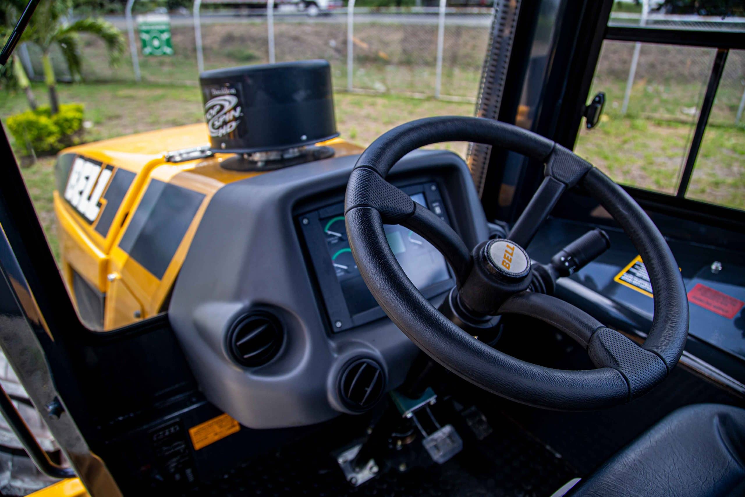 Tractor BELL 1736AF | 170HP