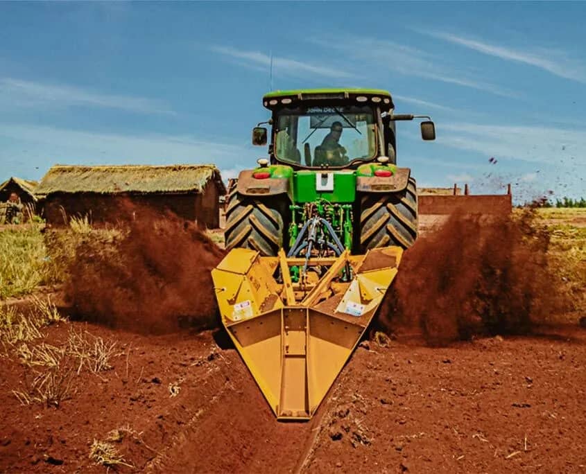 Zanjadora Rotativa Italiana DONDI para drenaje e irrigación agrícola