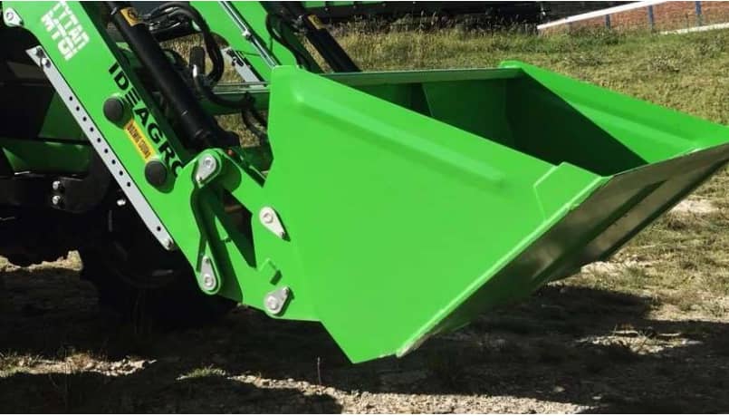 Pala Cargador 1.6 m | Durable y Eficiente para Trabajo Agrícola