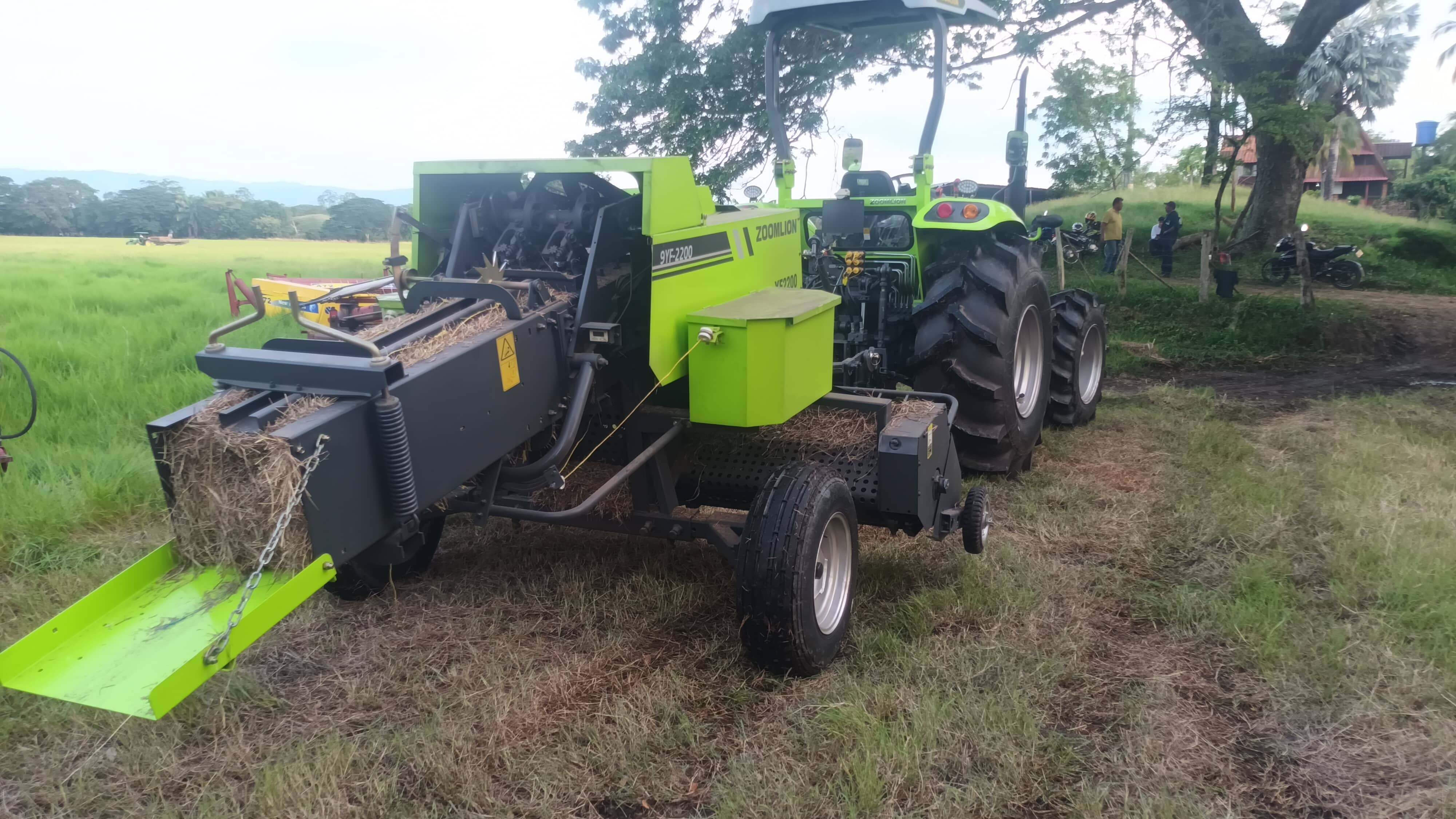 ENFARDADORA 9YF-2200