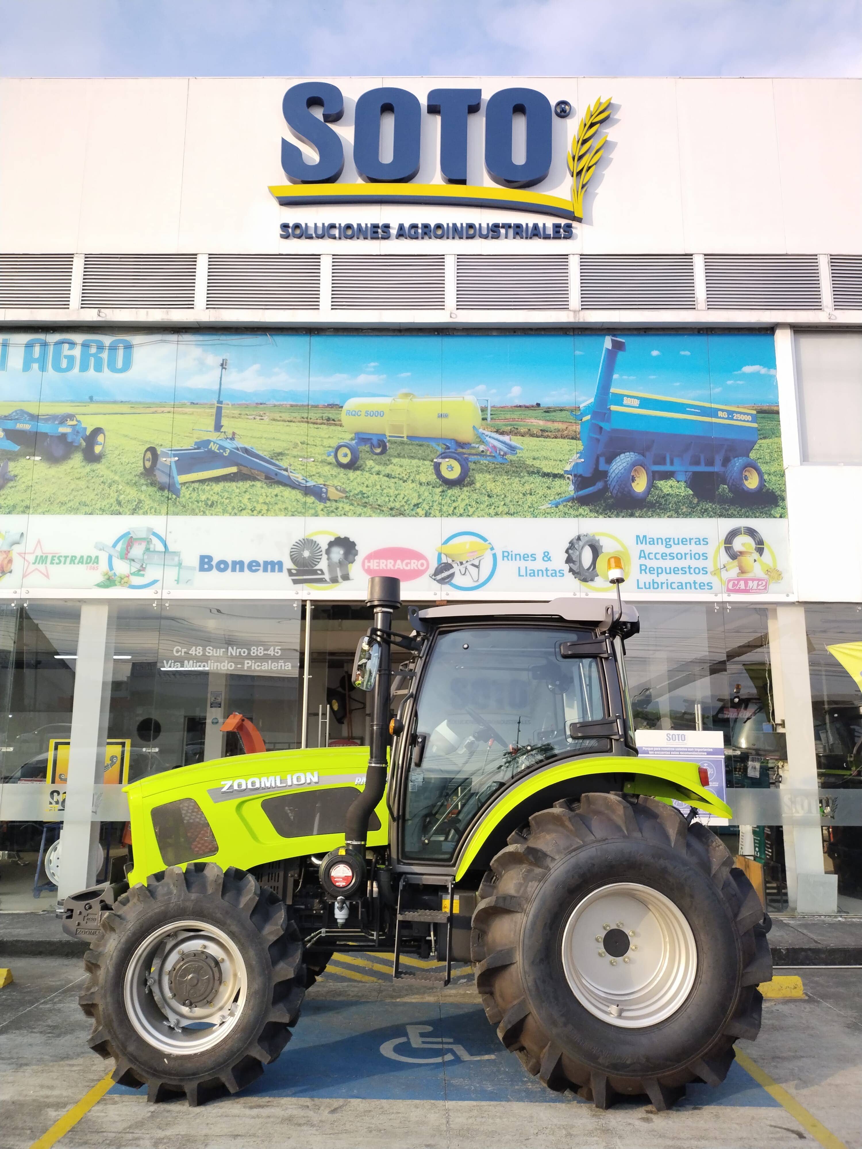 Tractor RN 904-1104