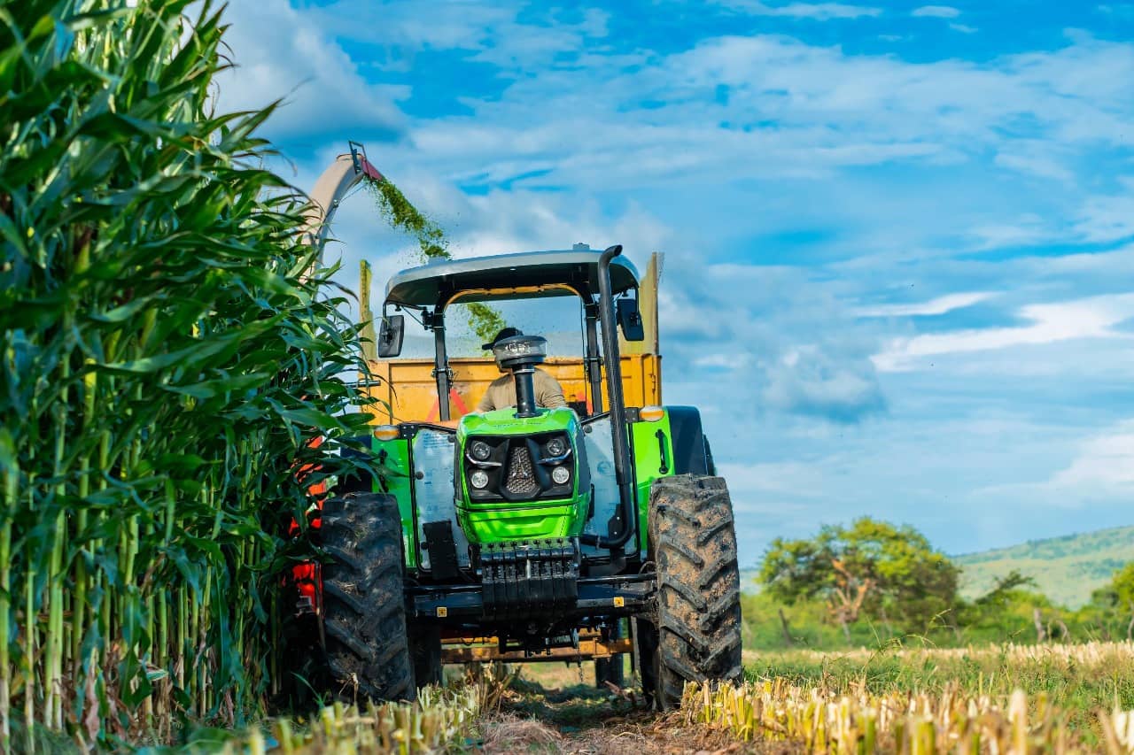 Tractor Deutz-Fahr 5105 LS E3 | 105 HP Agrícola